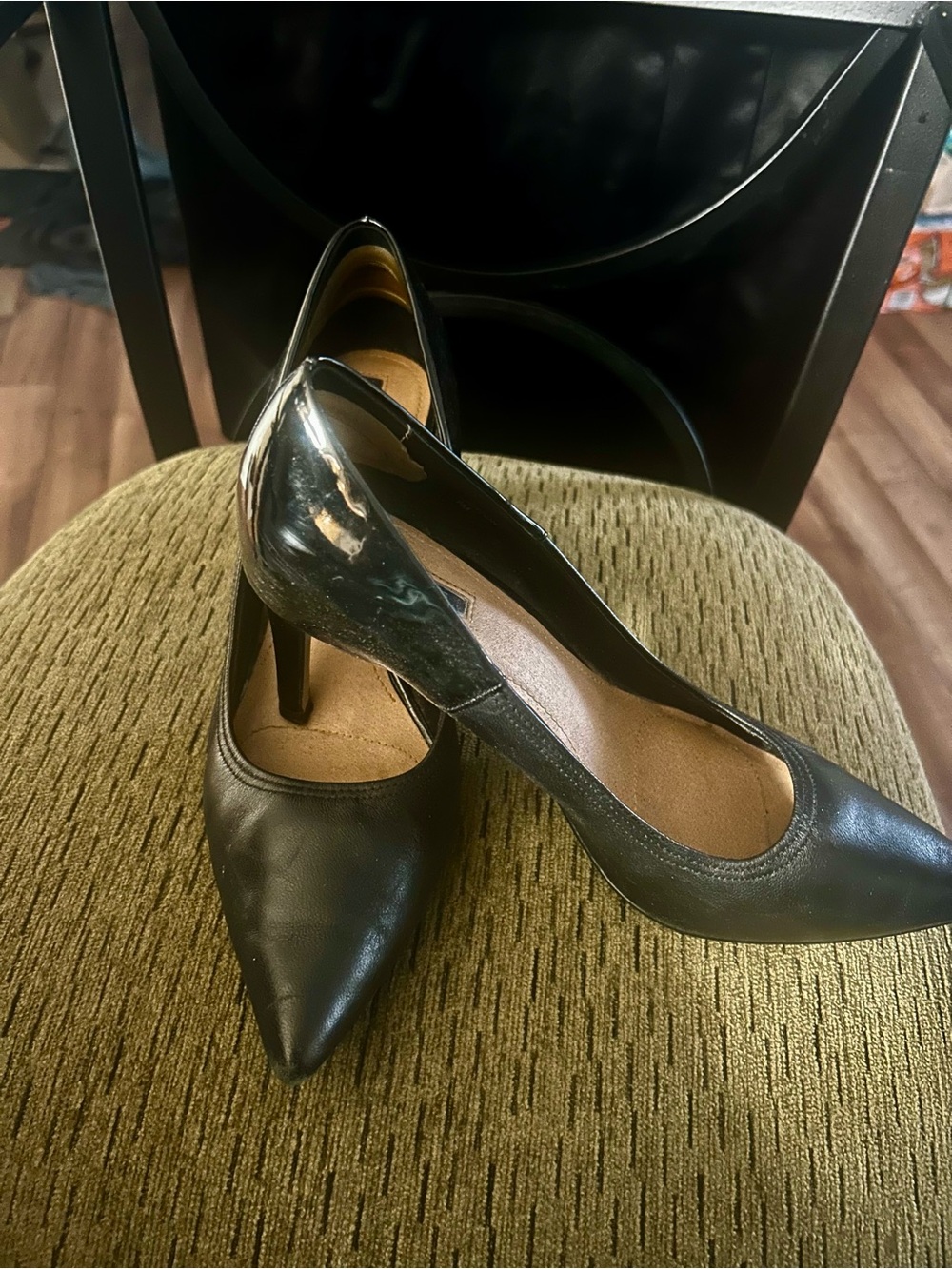 Tahari Black Leather and patent leather heels